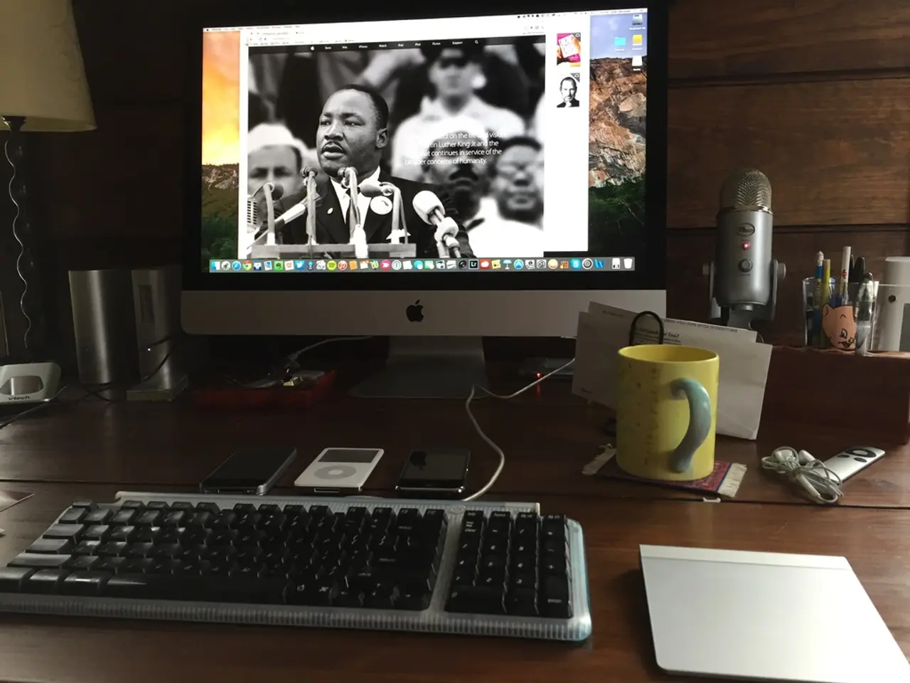 hidden video player unveiled through video recording