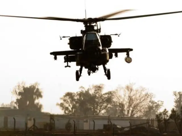 "Examining the Differences Between Early Drones and Current UAV Models"