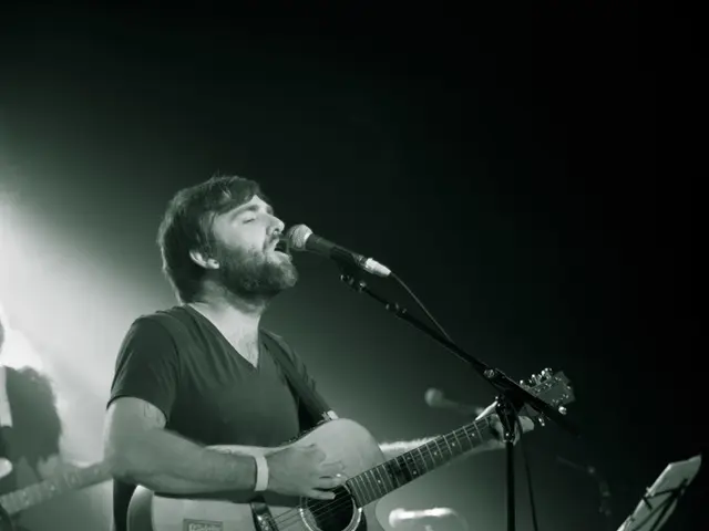 Enhanced Spatial Showfile Scaling with TiMax's Surface Expansion