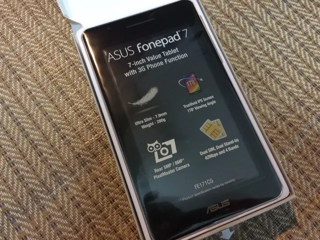 Half of young Russians reportedly rely on Apple smartphones.