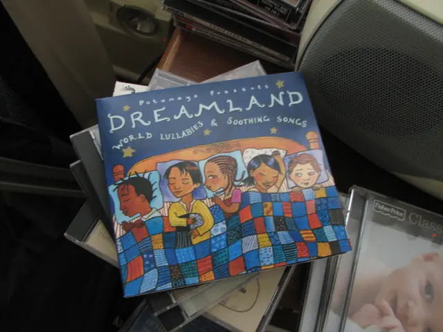 FiiO Introduces Active Speakers Model SP5