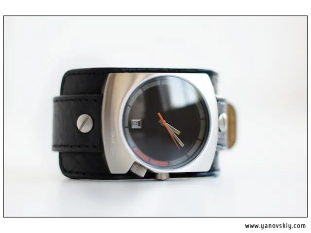 Cartier Launches Accurate Redesign of its 1928 Minimalist Watch with Jumping Hours Feature