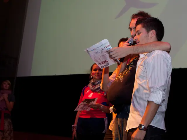 Survival Studio: JAEL's Creative Fortress