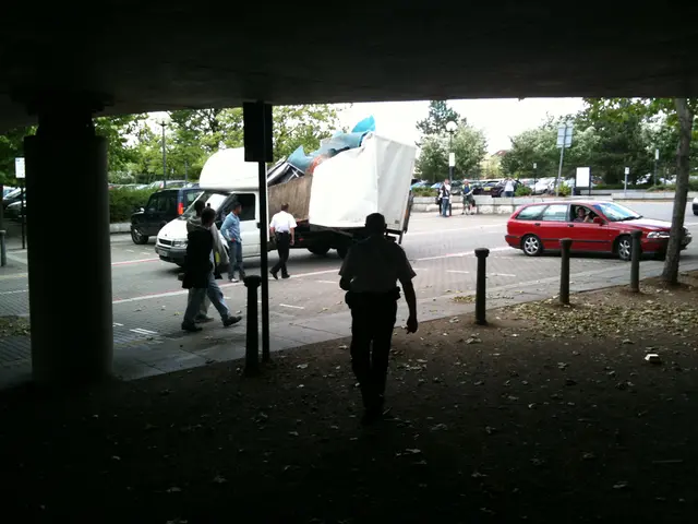 Japan to Explore Self-Driving Freeways for Cargo Delivery Vehicles through Experimentation