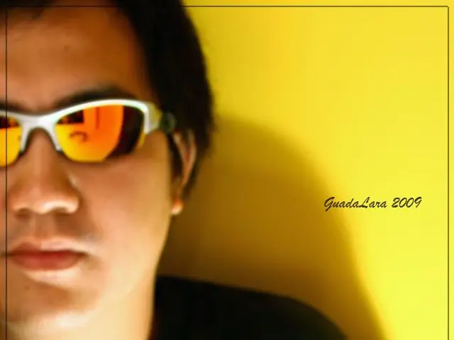 Artificial Intelligence Debuts on Google's Search Platform: A Revolution in User Experience...