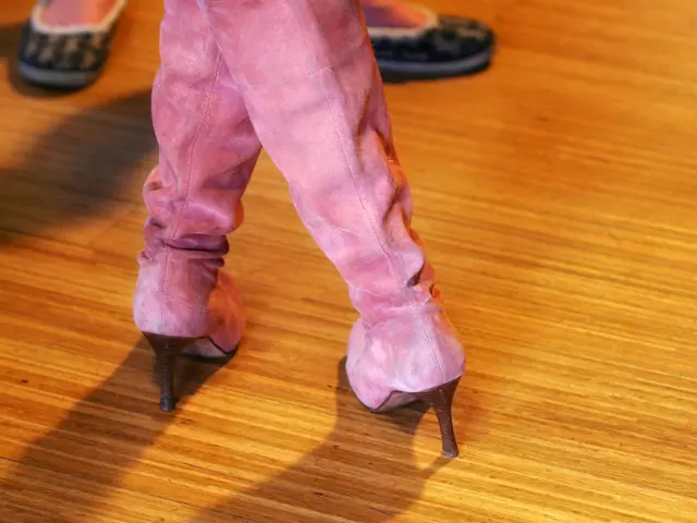 In this report, learn about how a individual, identified as Madison, was able to earn up to $10,000...