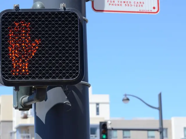 Stock prices rise, focus shifts to upcoming American economic figures