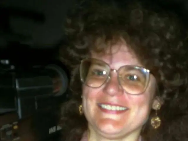 Demonstrate video timestamping with OpenCV in Python